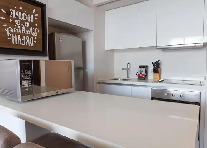 Beautiful And Centric 1br Ph Private Pool Holiday home