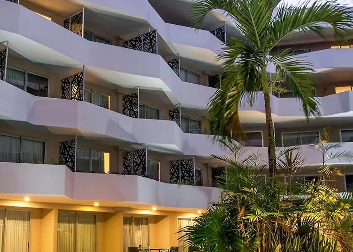 Beautiful And Centric 1br Ph Private Pool Playa del Carmen