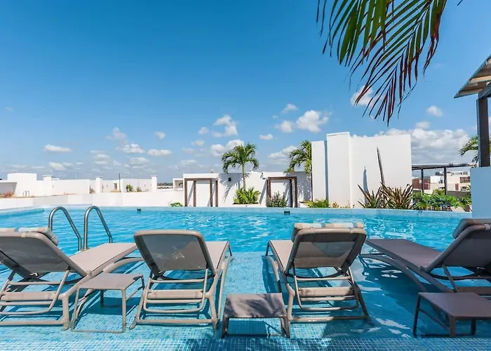 Beautiful And Centric 1br Ph Private Pool Holiday home